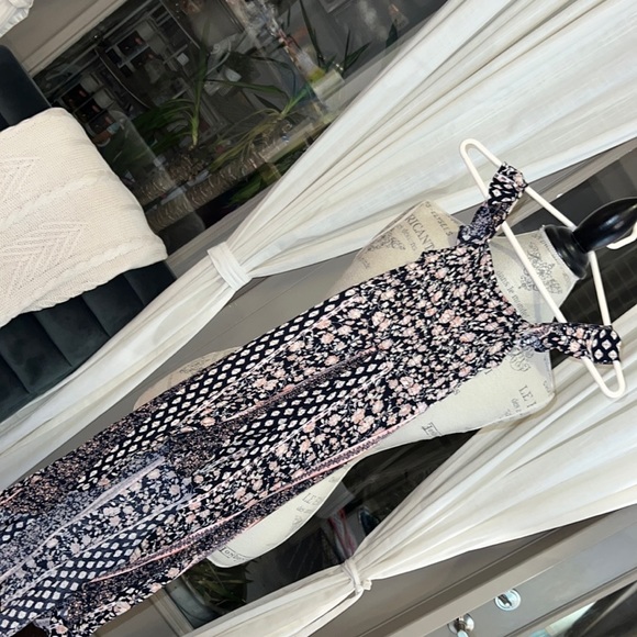 Art class navy & pink floral dress w/ shorts flutter sleeves, front open skirt M - Picture 1 of 9